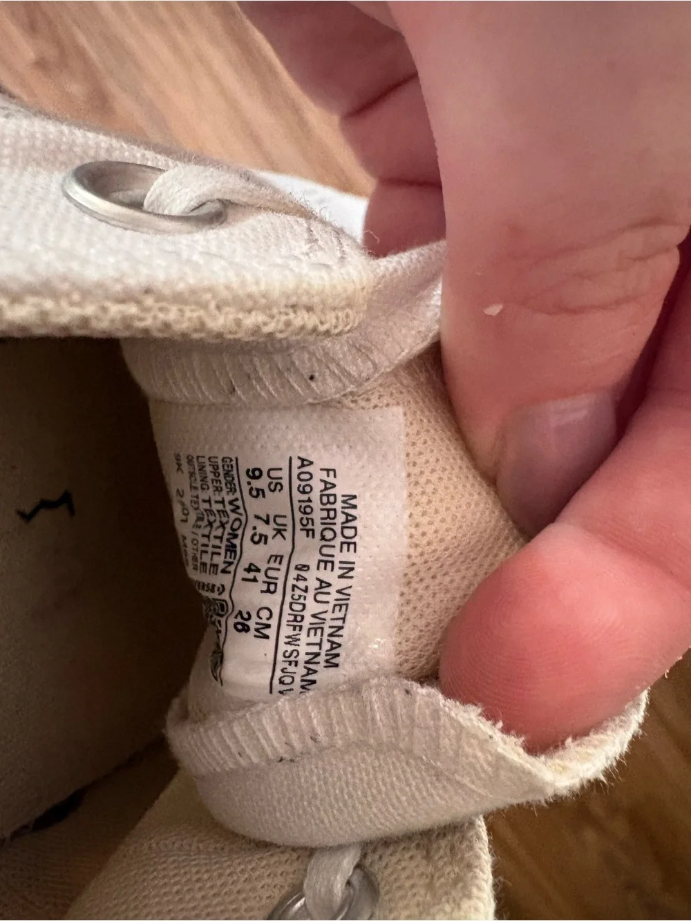 Converse All Stars White Low-Top Canvas Sneakers